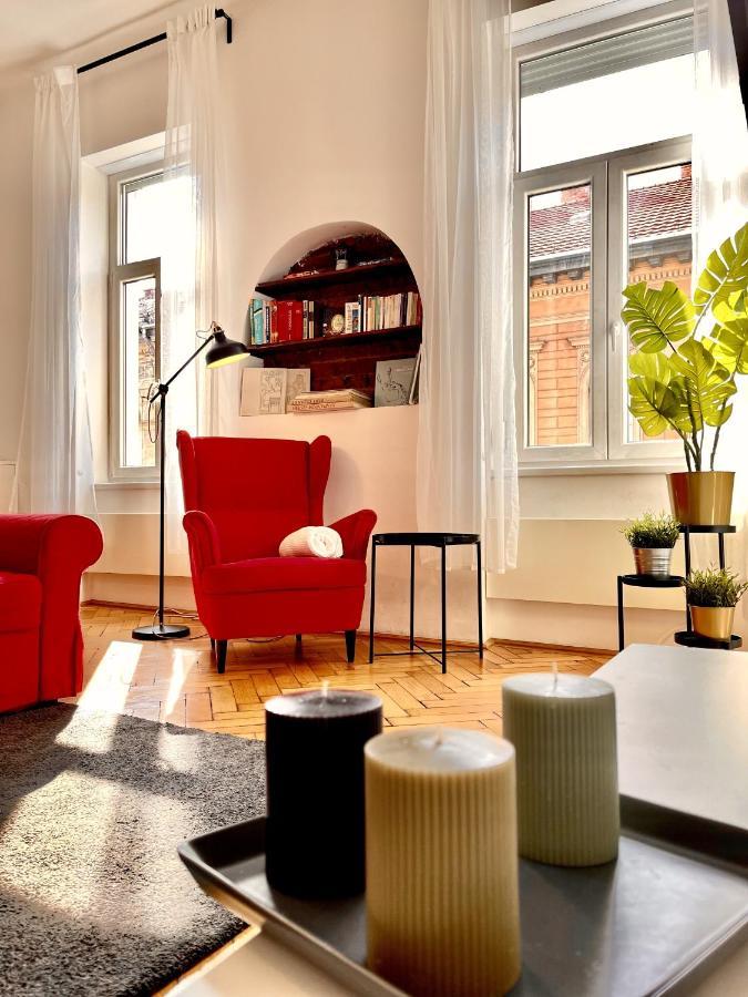 Eotvos 25 Apartment Budapest Luaran gambar